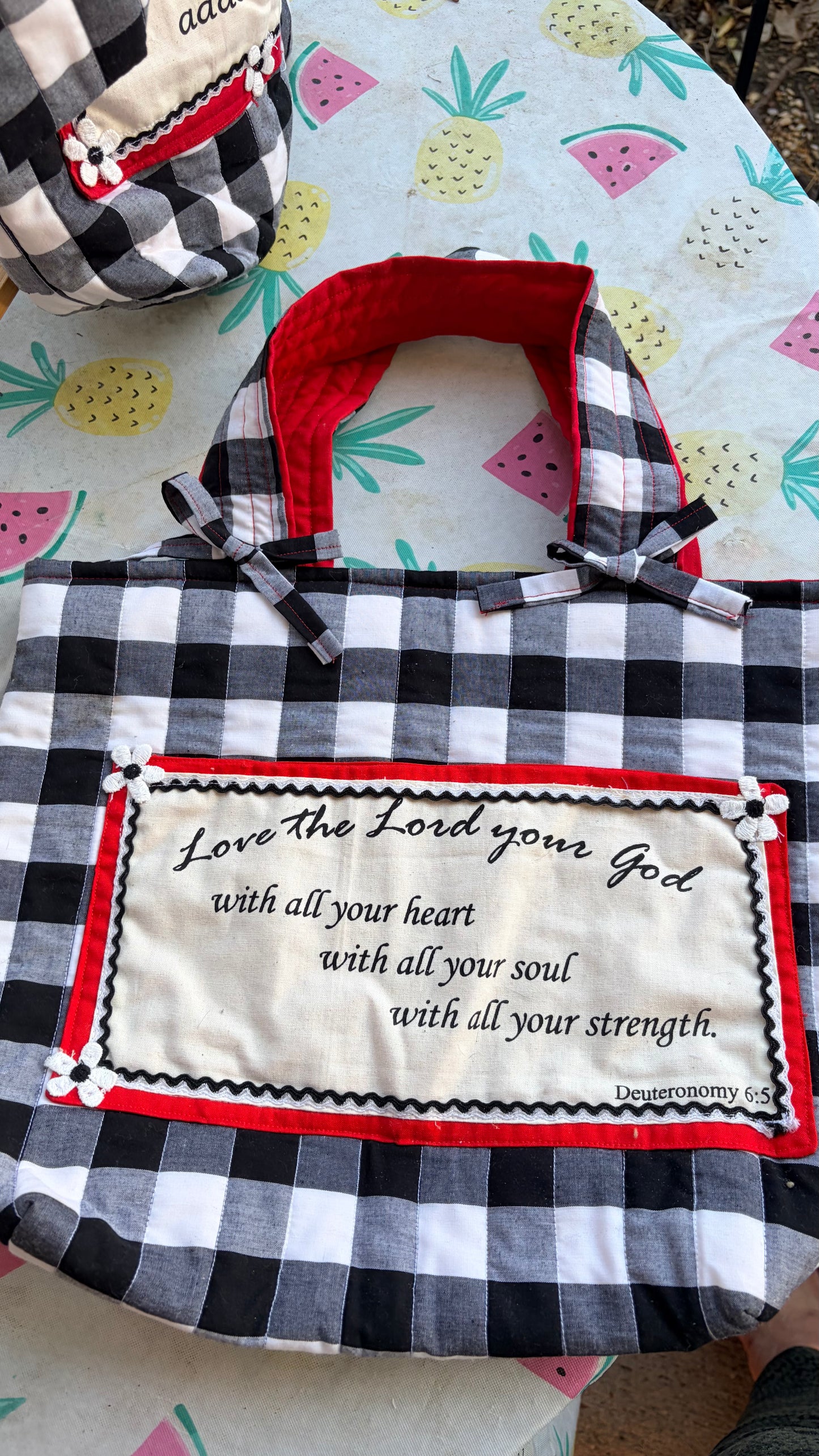 Bible Study Tote: Deuteronomy 6.5 black and white check and red accents