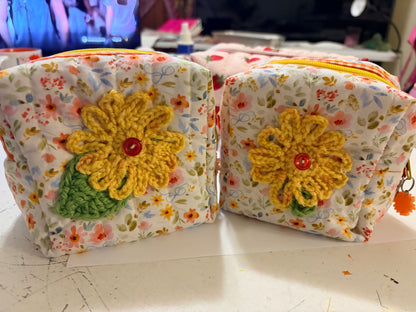 Small Yellow Flower Crochet Boxy Pouch