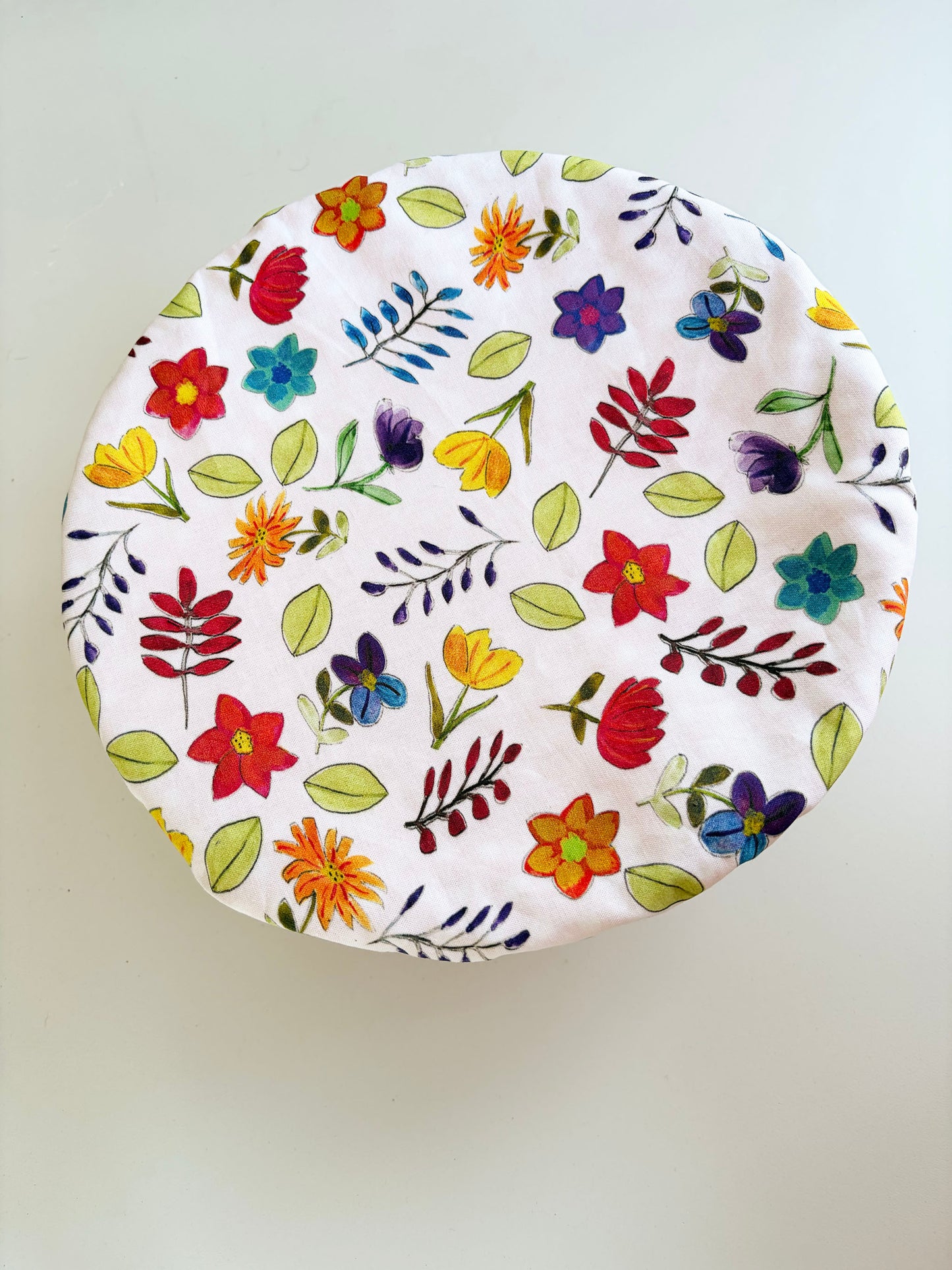 freee flying colorful flowers ans leaves bowl cover